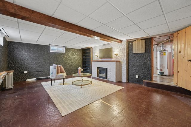 4035 Penn Avenue N, Minneapolis, MN 55412