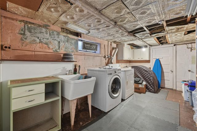 4035 Penn Avenue N, Minneapolis, MN 55412