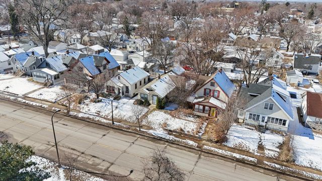 4035 Penn Avenue N, Minneapolis, MN 55412