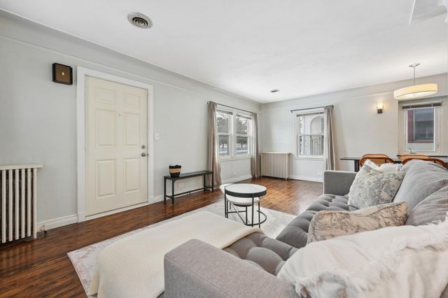 4035 Penn Avenue N, Minneapolis, MN 55412