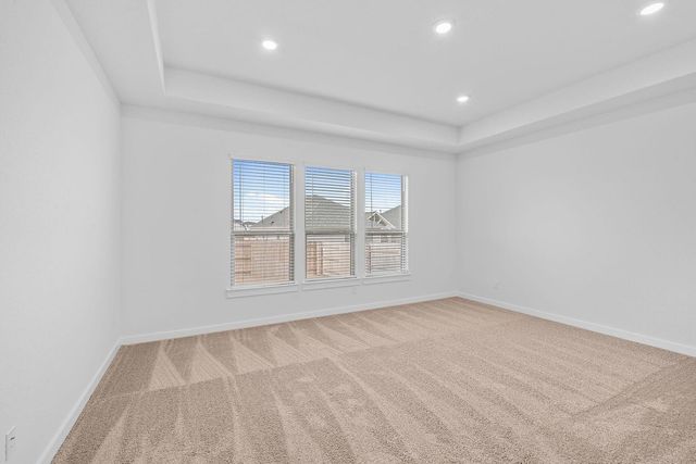 124 Hadleigh DR, Hutto, TX 78634