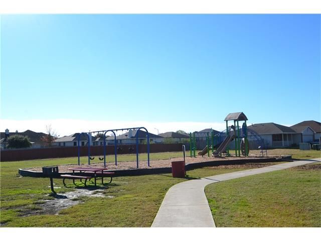 136 Atlantis, Kyle, TX 78640
