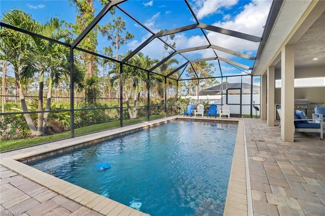 2215 SW 38th TER, Cape Coral, FL 33914