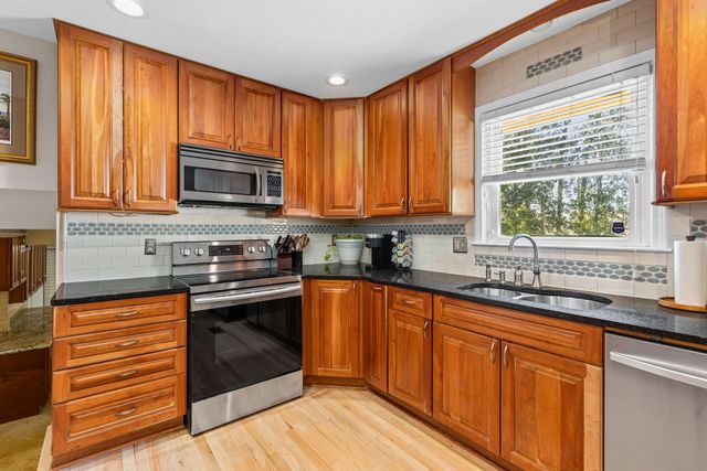 117 Goose Creek Drive, Goose Creek, SC 29445