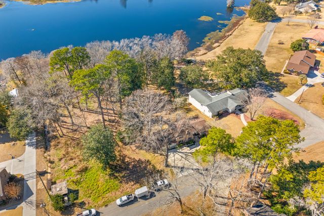 117 Goose Creek Drive, Goose Creek, SC 29445