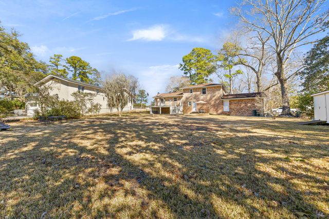 117 Goose Creek Drive, Goose Creek, SC 29445