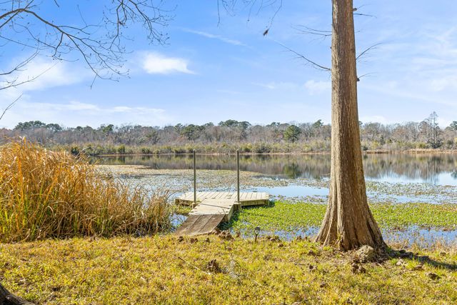 117 Goose Creek Drive, Goose Creek, SC 29445