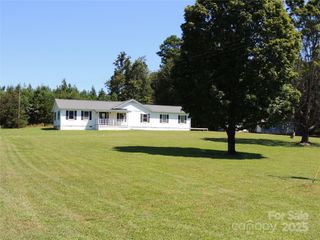 154 Bradley Loop Road, Ellenboro, NC 28040