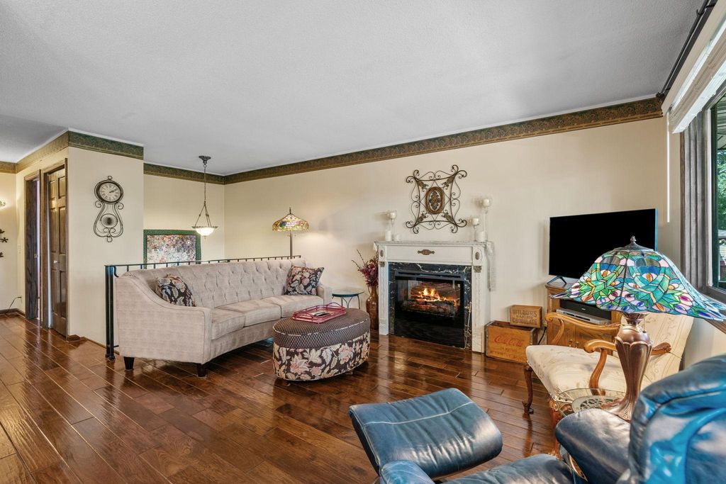 10717 Yukon Avenue S, Bloomington, MN 55438 — photo 4