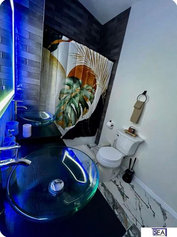 4005 S 36 Street, Omaha, NE 68107