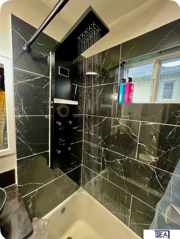 4005 S 36 Street, Omaha, NE 68107