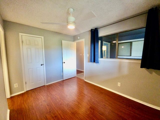 2500 Burleson RD 521, Austin, TX 78741