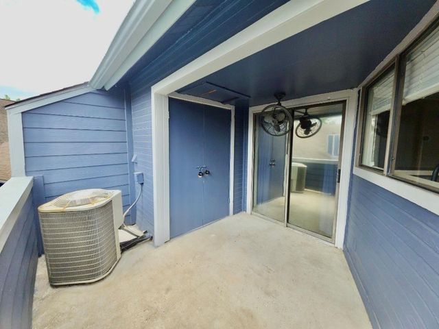 2500 Burleson RD 521, Austin, TX 78741