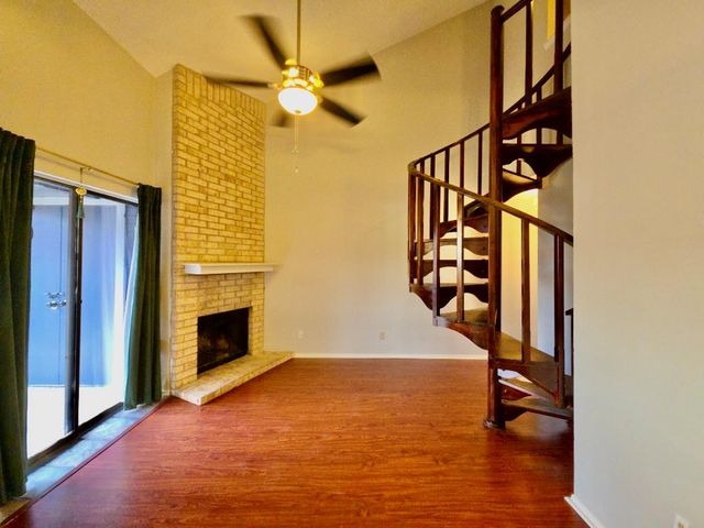 2500 Burleson RD 521, Austin, TX 78741