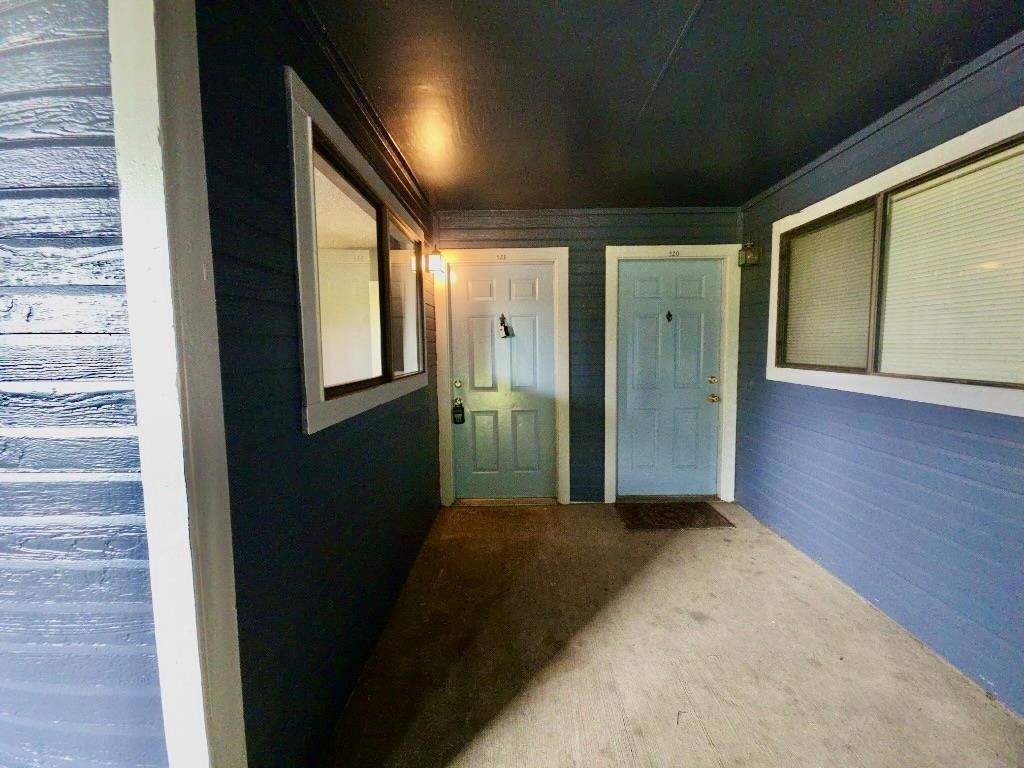 2500 Burleson RD 521, Austin, TX 78741