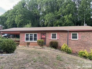 3734 N Lail Avenue, Morganton, NC 28655