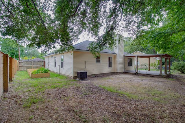 2418 Double Oak Drive, Charleston, SC 29414