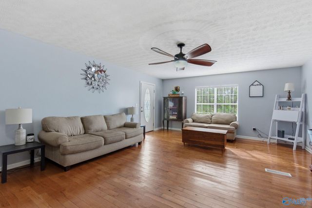 41 Morgan Nelson Road, Falkville, AL 35622