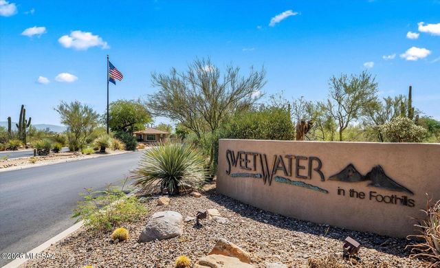 3630 N Raven Wash Drive, Tucson, AZ 85745