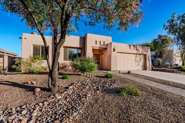 3630 N Raven Wash Drive, Tucson, AZ 85745