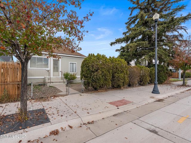 324 Victorian Avenue, Sparks, NV 89431