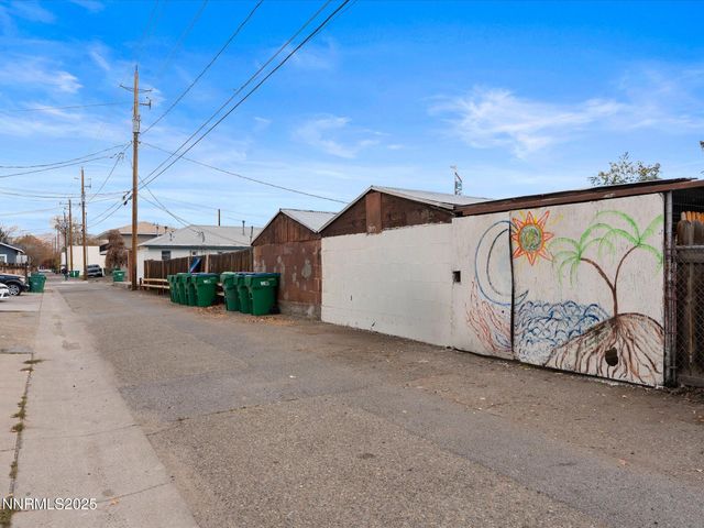 324 Victorian Avenue, Sparks, NV 89431