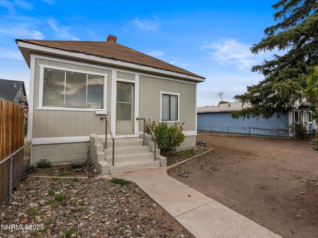 324 Victorian Avenue, Sparks, NV 89431