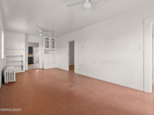 324 Victorian Avenue, Sparks, NV 89431