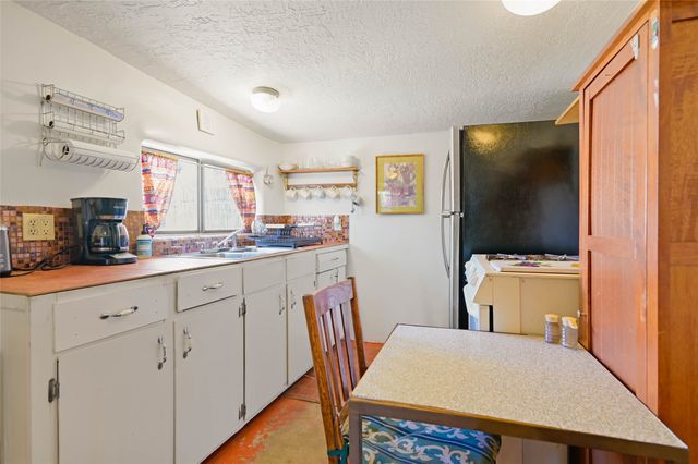 538 Onate Place, Santa Fe, NM 87501