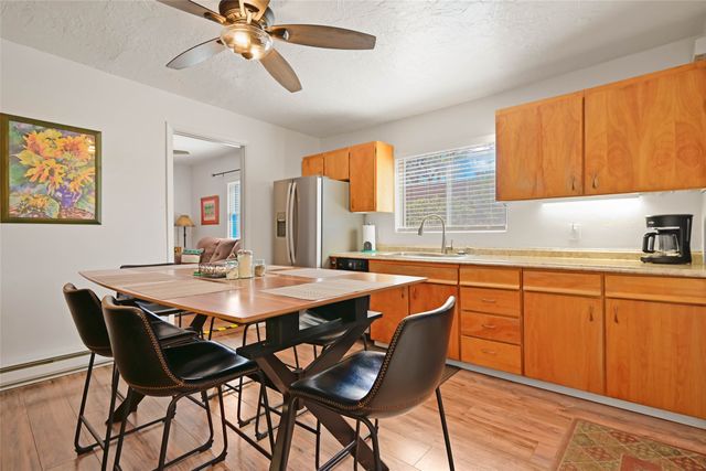 538 Onate Place, Santa Fe, NM 87501