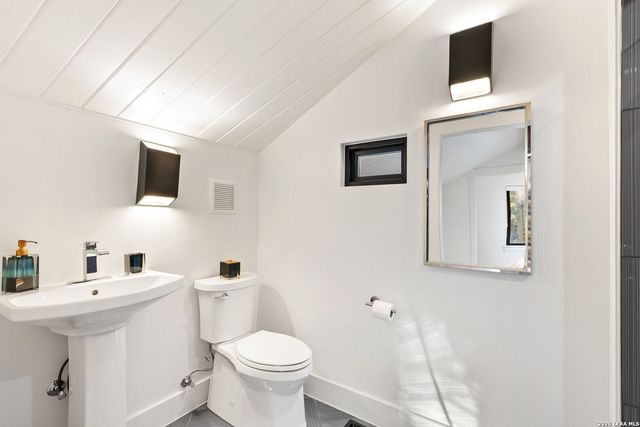 1700 Buffalo Gap, Austin, TX 78734