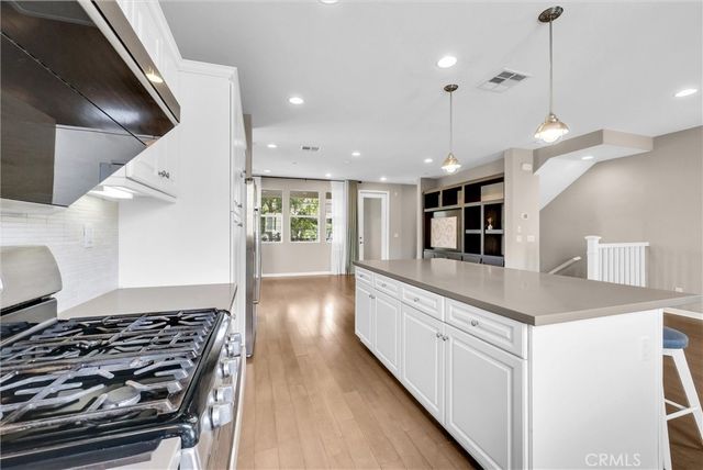 27 Larry Beard, South El Monte, CA 91733