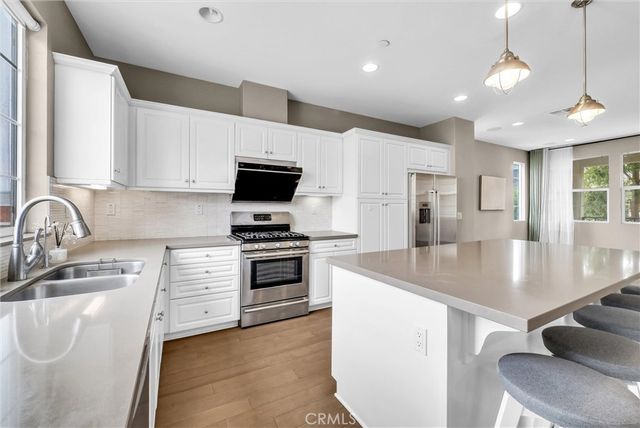 27 Larry Beard, South El Monte, CA 91733