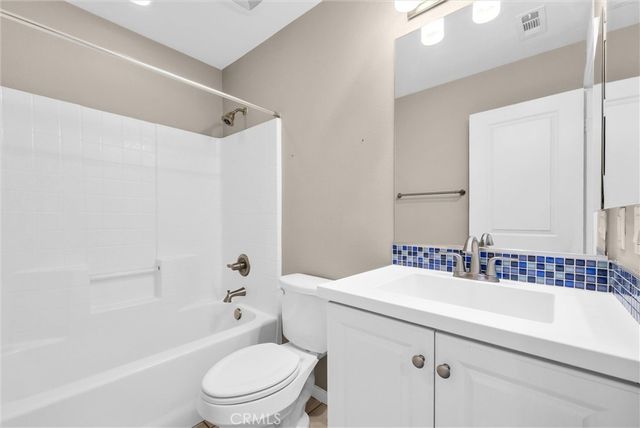 27 Larry Beard, South El Monte, CA 91733
