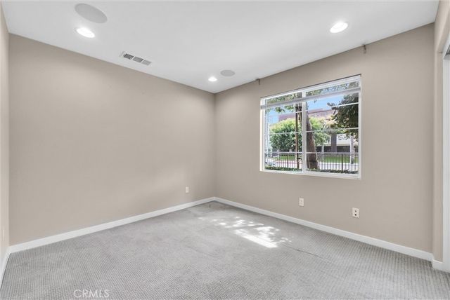 27 Larry Beard, South El Monte, CA 91733