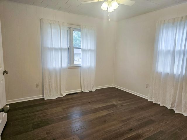 703 Washington Street, Mountain View, MO 65548