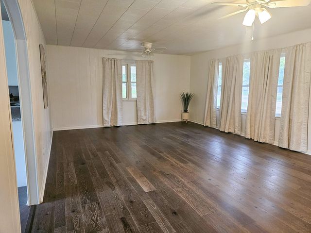 703 Washington Street, Mountain View, MO 65548