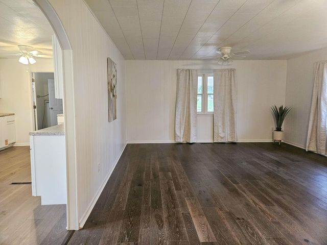 703 Washington Street, Mountain View, MO 65548