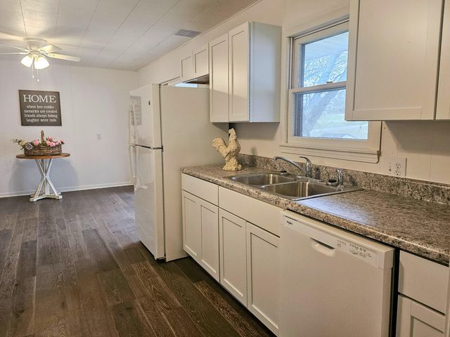 703 Washington Street, Mountain View, MO 65548