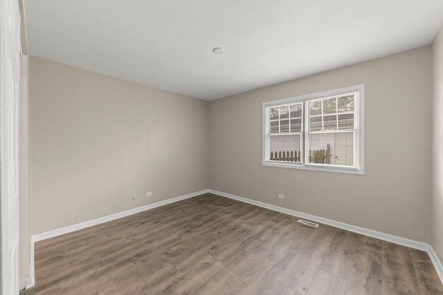 144 Garden Drive, Bolingbrook, IL 60440