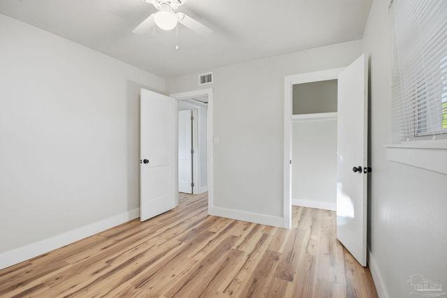 522 S Edgewood Cir, Pensacola, FL 32507