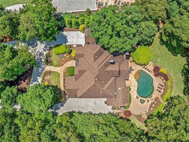 708 Thompson Falls Drive, Canton, GA 30114