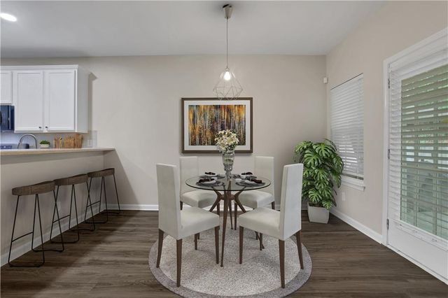 2985 Tarian Way, Decatur, GA 30034