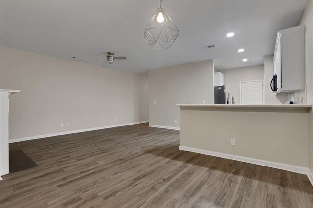 2985 Tarian Way, Decatur, GA 30034