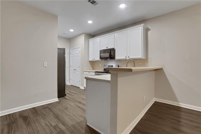 2985 Tarian Way, Decatur, GA 30034