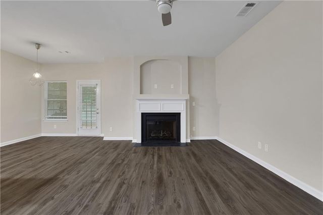 2985 Tarian Way, Decatur, GA 30034