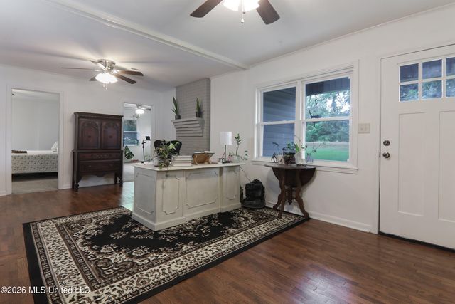 5871 S Highway 305, Hernando, MS 38632