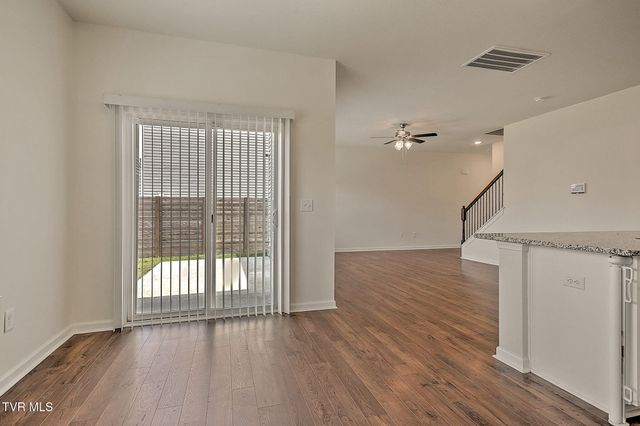 15 Garnet Court, Johnson City, TN 37604
