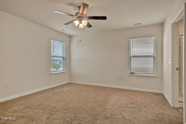 15 Garnet Court, Johnson City, TN 37604