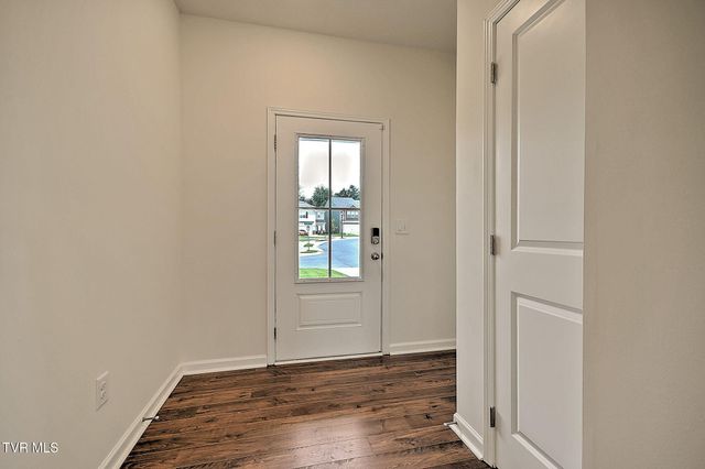 15 Garnet Court, Johnson City, TN 37604